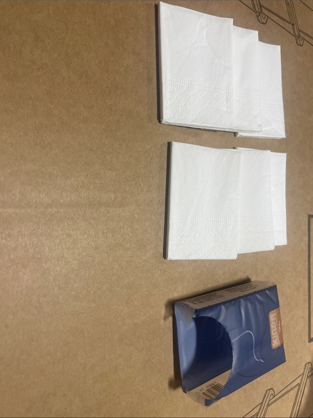 Napkin - Picture 4 of 5